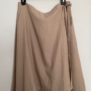 BCBG Handkerchief skirt